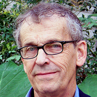 Peter Cooley